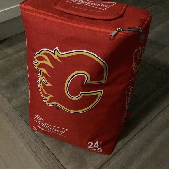 Budweiser Calgary Flames Cooler Backpack - Picture 1 of 4